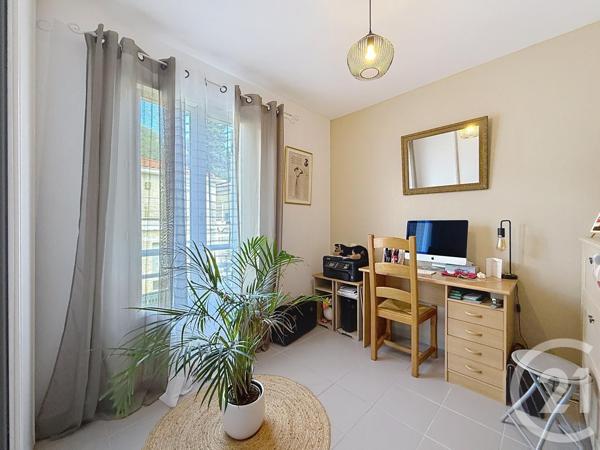 Maison à vendre  4 pièces - 85 m2 LA ROQUETTE SUR SIAGNE - 06