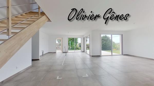 Saint-Saturnin (72650) Maison contemporaine - 7 pièces - 145 m² - 5 chambres - Garage - Jardin