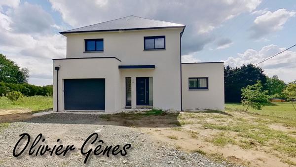 Saint-Saturnin (72650) Maison contemporaine - 7 pièces - 145 m² - 5 chambres - Garage - Jardin