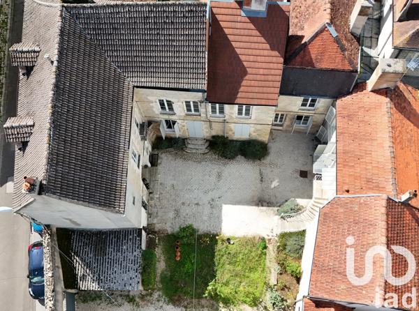 Maison à vendre 17 pièces 360 m² Châtillon-sur-Seine