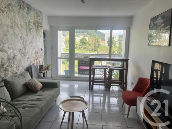 Appartement F4 à vendre  4 pièces - 76,65 m2 VOIRON - 38