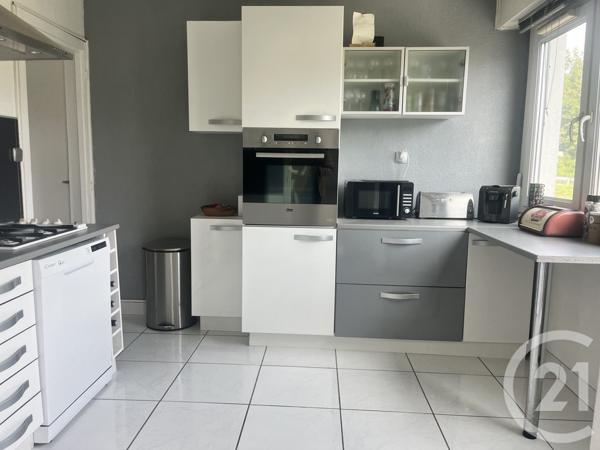 Appartement F4 à vendre  4 pièces - 76,65 m2 VOIRON - 38