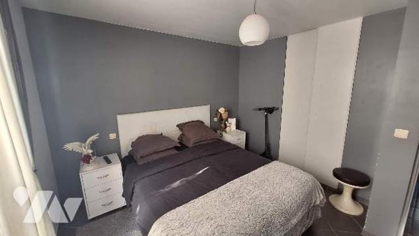 Maison , jardin, piscine