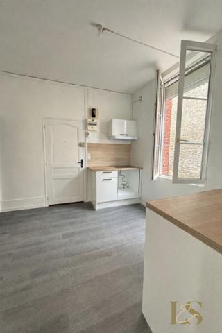 Location d'un F2, sur la commune de CAUDEBEC-LÈS-ELBEUF