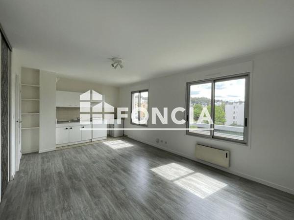 Location Studio 30.56 m² - 15 D CHEMIN DE LA RAUDE Tassin La Demi Lune 69160