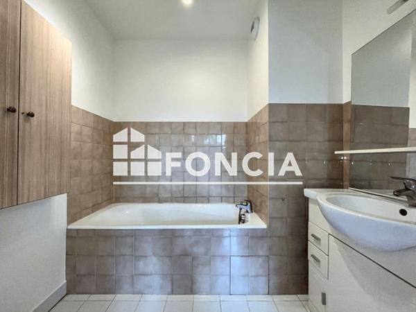 Location Studio 30.56 m² - 15 D CHEMIN DE LA RAUDE Tassin La Demi Lune 69160