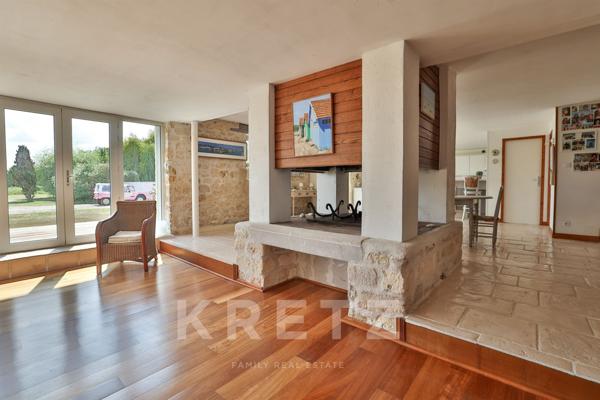 Propriété d’exception sur l’Île d’Oléron, 245 m² au cœur d’un parc de 1,3 ha avec piscine et étang