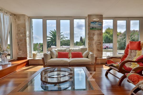 Propriété d’exception sur l’Île d’Oléron, 245 m² au cœur d’un parc de 1,3 ha avec piscine et étang