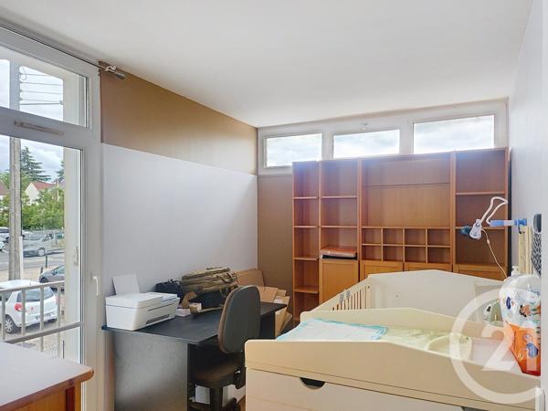 Appartement F3 à vendre  3 pièces - 59,70 m2 ST JEAN DE LA RUELLE - 45