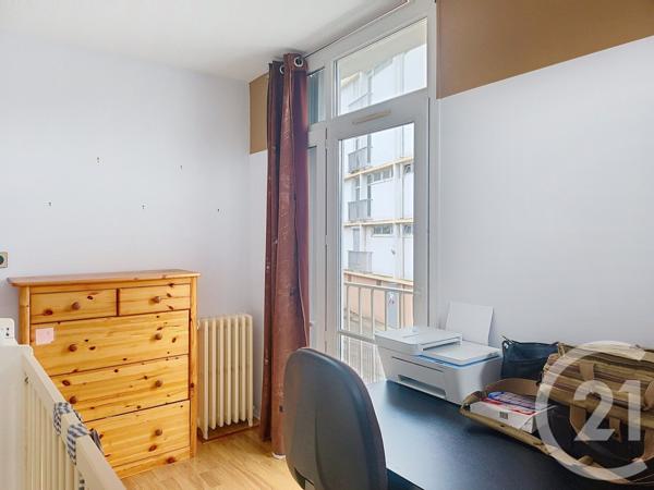 Appartement F3 à vendre  3 pièces - 59,70 m2 ST JEAN DE LA RUELLE - 45