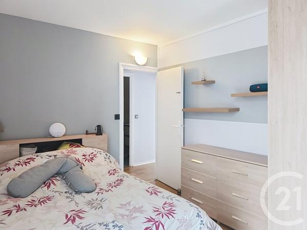 Appartement F3 à vendre  3 pièces - 59,70 m2 ST JEAN DE LA RUELLE - 45