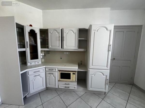 Maison à louer à Dole dans le Jura (39100), ref : 39033-L453