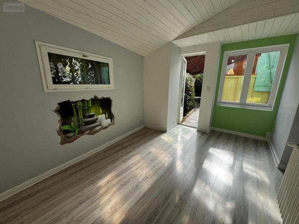 Maison à louer à Dole dans le Jura (39100), ref : 39033-L453