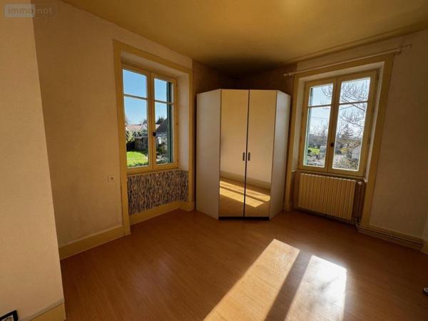 Maison à louer à Dole dans le Jura (39100), ref : 39033-L453