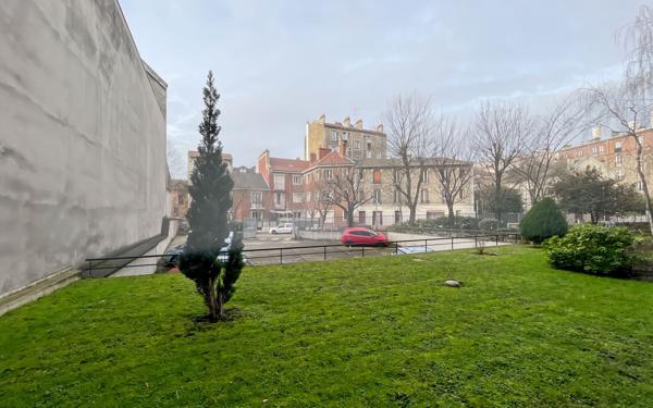 Appartement à vendre    3 pièces • 66,97 m2 Noisy-le-Sec