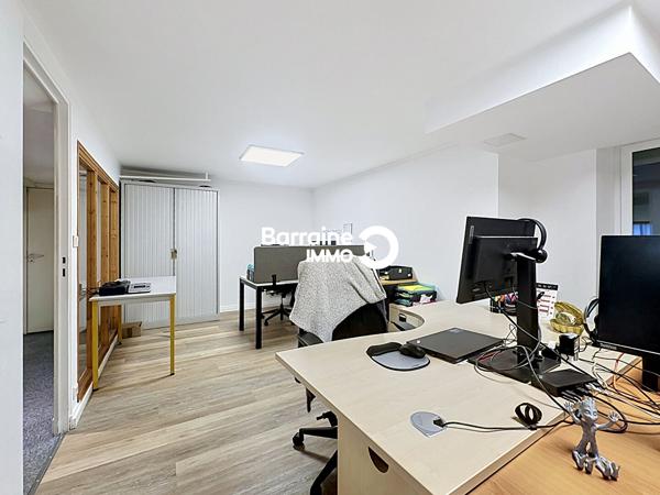 Vente entrepôt à Morlaix 307.7m²