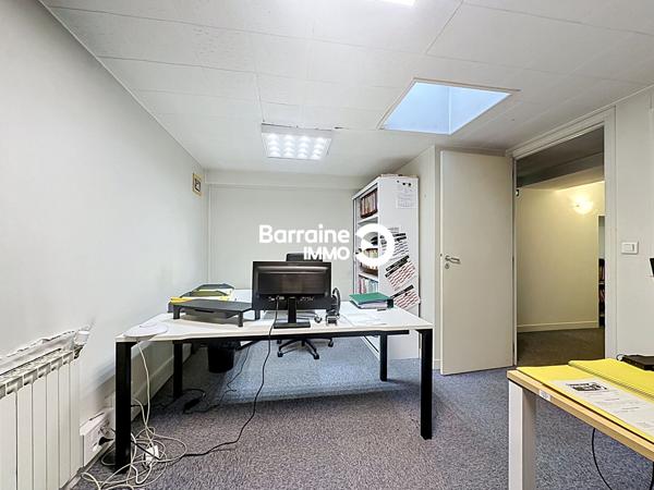Vente entrepôt à Morlaix 307.7m²