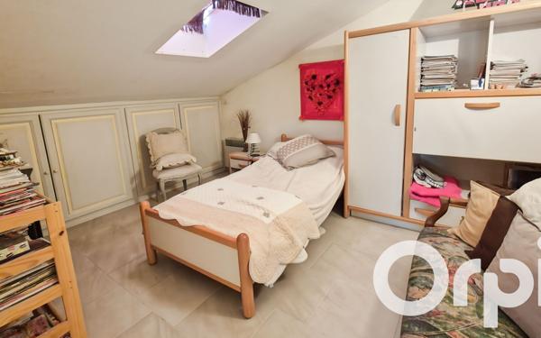 Maison à vendre    10 pièces •  Saint-Alexandre