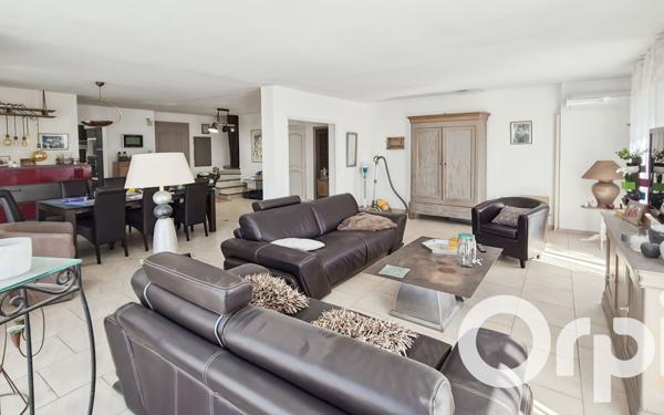 Maison à vendre    10 pièces •  Saint-Alexandre