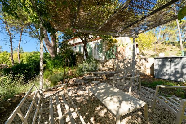 Maison Cabries 8 pièce(s) 190 m2