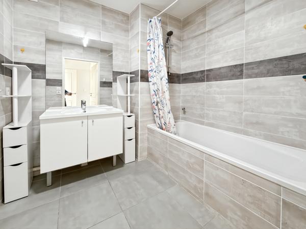 Marseille (13009) Appartement T4 – Résidence récente de standing – Rue Joseph Aiguier