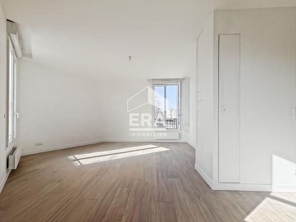 Appartement Montreuil 3 pièce(s) lumineux ave cave et local vélo