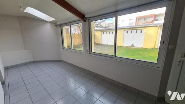 A VENDRE - SAINT-NAZAIRE OUEST - OCEANIS - 4 chambres et grand garage / hangar de 75 m².