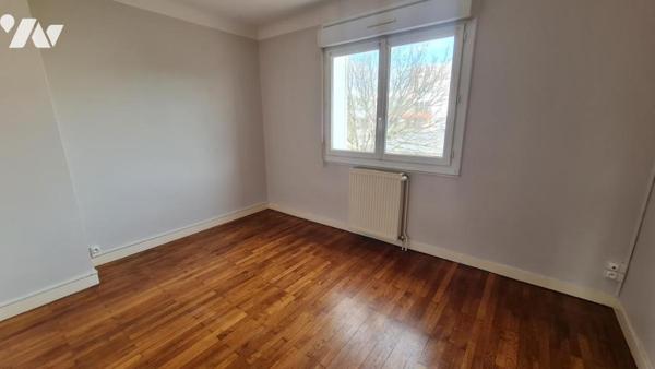 A VENDRE - SAINT-NAZAIRE OUEST - OCEANIS - 4 chambres et grand garage / hangar de 75 m².