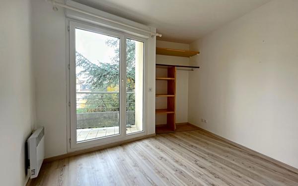 Appartement à louer    2 pièces •  Orsay