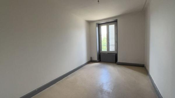 Location Appartement 3 pièces Issoudun (36100) - GARE