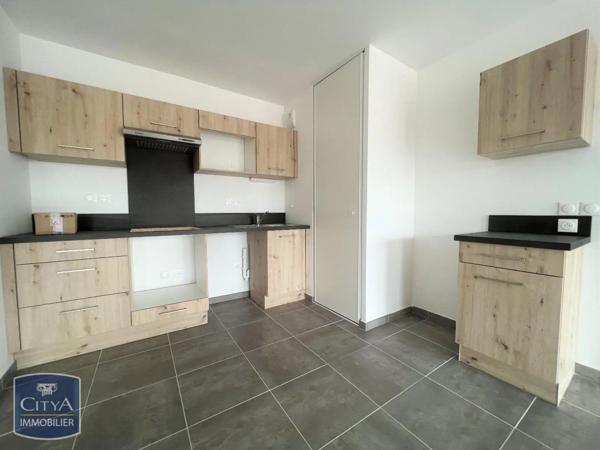 Appartement à louer 4 pièces 86.08m²