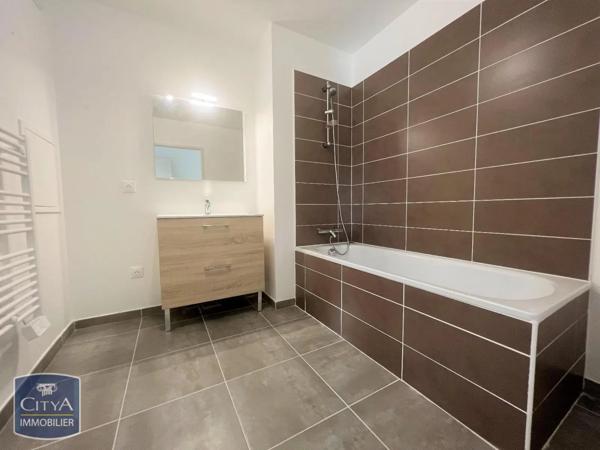 Appartement à louer 4 pièces 86.08m²