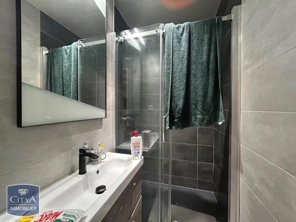 Appartement à louer 3 pièces 57m²