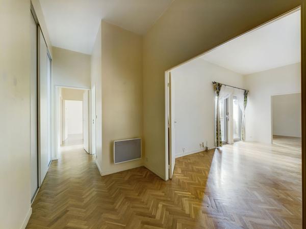 Appartement 4 pièces 90.34 m2