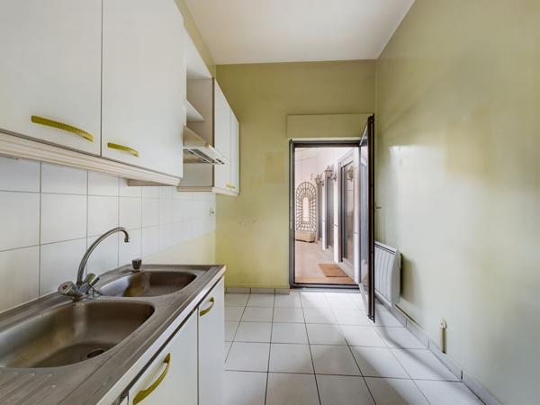 Appartement 4 pièces 90.34 m2