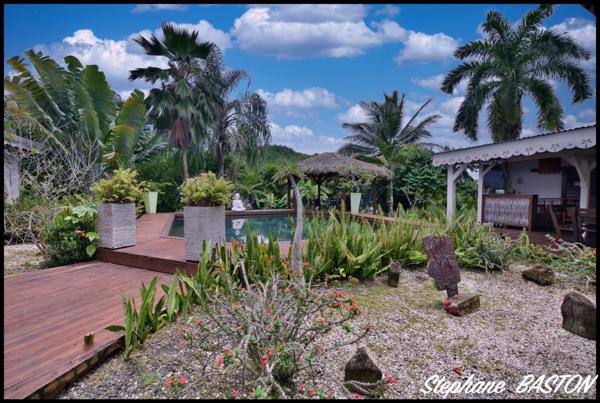 LES TROIS ILETS (972) Maison à vendre 6 pièces - Piscine - terrain de 650m2- 309m2 au sol et 153m2 en intérieur