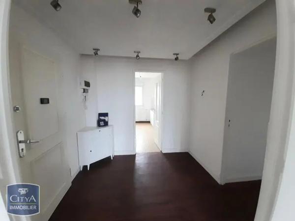 Appartement à louer 5 pièces 98.54m² Châlons-en-Champagne (51000)