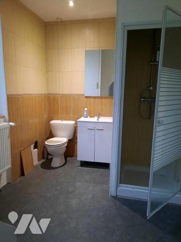 QUEND,  MAISON POSEE SUR GRAND TERRAIN