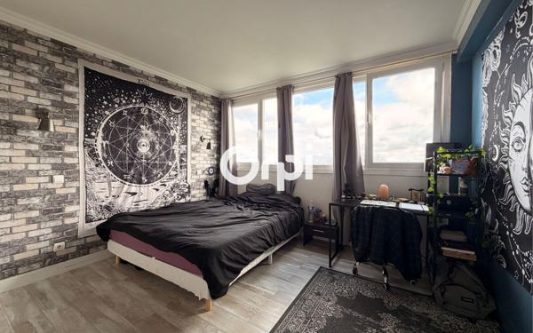 Appartement à vendre    4 pièces • 107 m2 Tourcoing