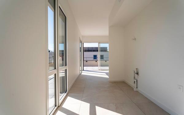 Appartement à vendre    4 pièces • 96 m2 Francheville