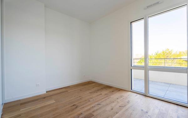 Appartement à vendre    4 pièces • 96 m2 Francheville