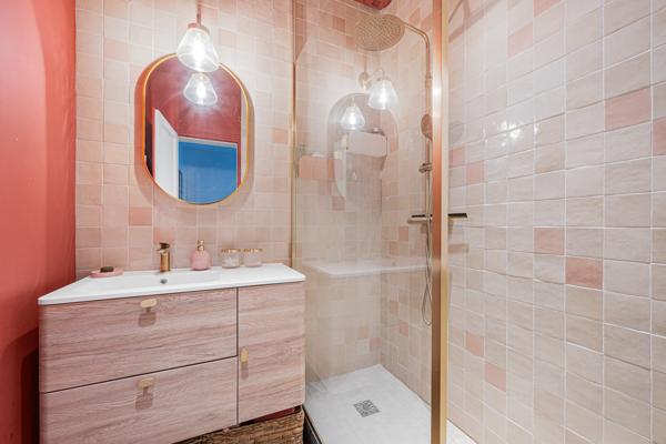 Boulogne-Billancourt (92100) 2 /3 PIECES EN PARFAIT ETAT