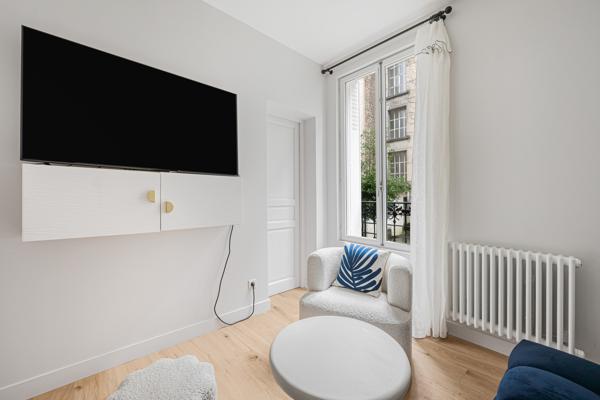 Boulogne-Billancourt (92100) 2 /3 PIECES EN PARFAIT ETAT