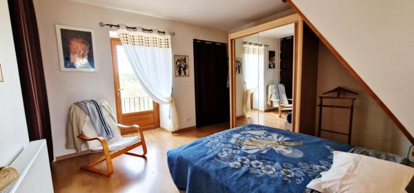 24210 thenon : Maison avec terrain sur 5768m²