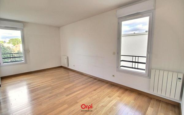 Appartement à vendre    4 pièces • 91,33 m2 Marseille 9