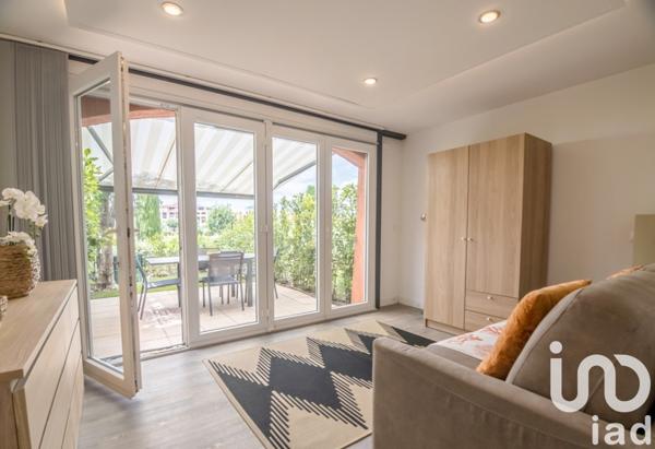 Appartement 2 pièces de 49 m² à Gassin (83580)