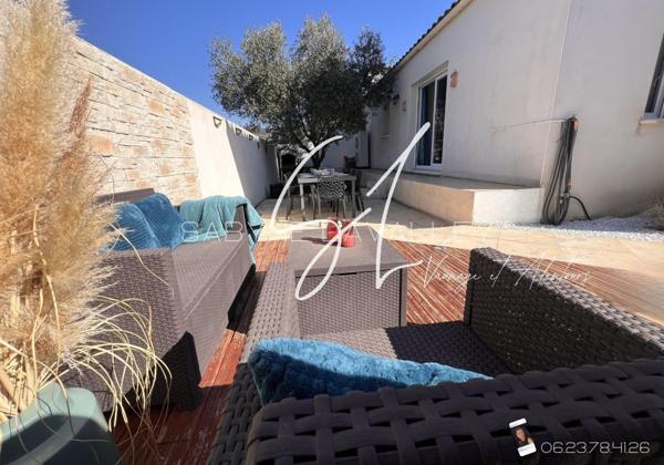 VILLA 3 CHAMBRES AVEC PISCINE ET GARAGE