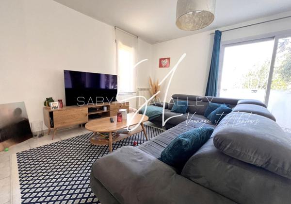 VILLA 3 CHAMBRES AVEC PISCINE ET GARAGE