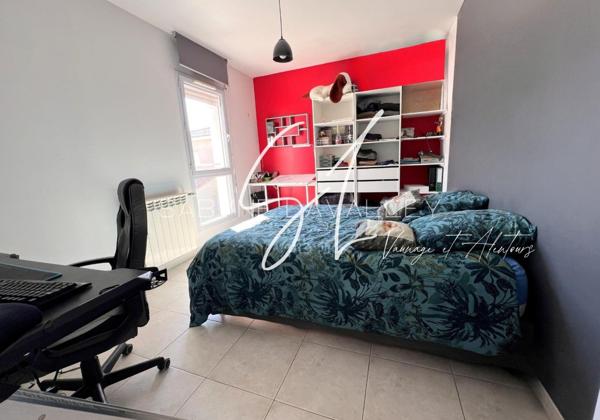 VILLA 3 CHAMBRES AVEC PISCINE ET GARAGE