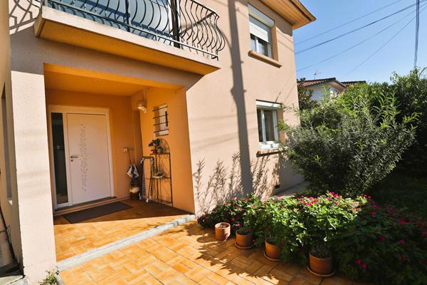 Maison 189 m² 7 pièces  Roseraie